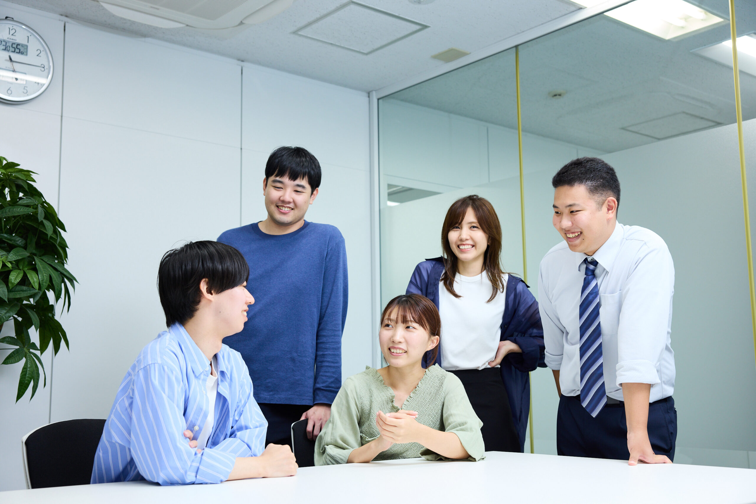 チームみんなで、<br />
社会を支える大きな仕事をしよう。